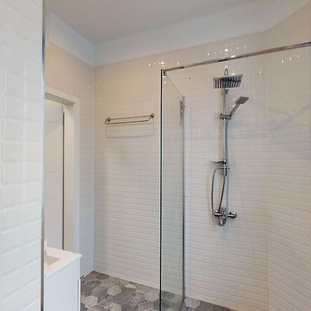 A Lovely 2 Bedroom Apartment In The Heart Of Sofia Exterior photo